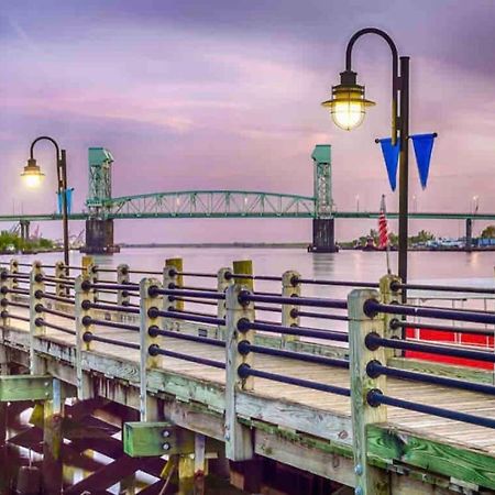 Historic Downtown Wilmington Condo Free Parking Экстерьер фото